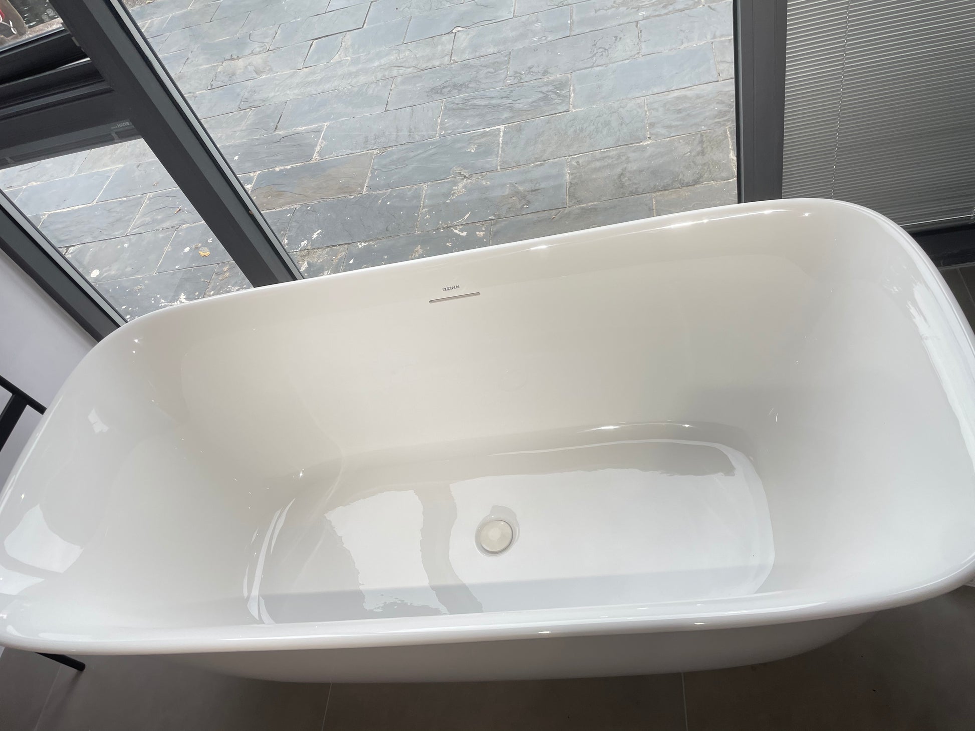 MUZANLIN 59'' Freestanding Bathtub - My Store